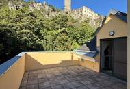 Adventsaktion: Provisionsfrei! Dachterrasse mit Blick auf die Burgruine Rauhenstein | Wohnung verteilt auf 2 Ebenen I Lift I Stellplatz