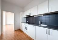 FAMILIENHIT: Ruhige 3-Zimmer-Wohnung mit Blick ins Grüne &amp; PKW-Stellplatz