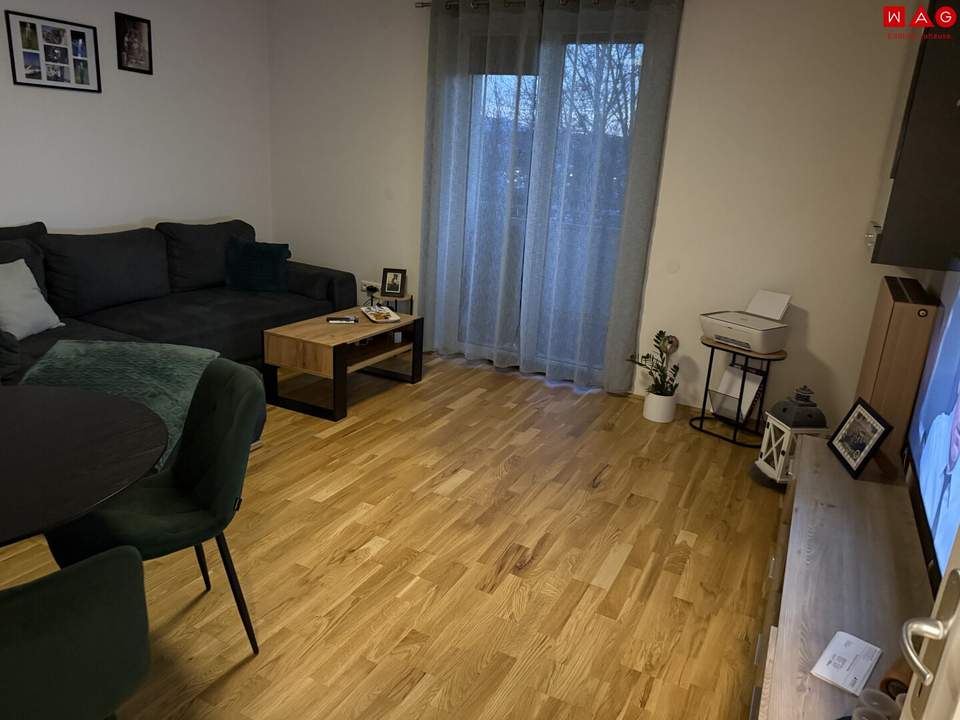 Perfekte Familienwohnung in Vöcklabruck - ansprechende 4-Raum Wohnung mit Balkon garantiert hohe Wohnqualität! Zentrale und dennoch ruhige Lage!