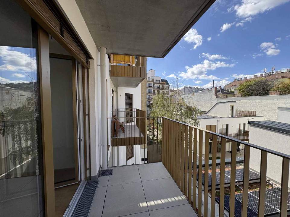 ERSTBEZUG - moderne Balkonwohnung - Innenhoflage - in urbaner Lage des 17. Bezirks!