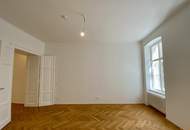 WIEN MITTE: Charmante, generalsanierte 4 Zimmer Altbauwohnung mit großzügiger Loggia