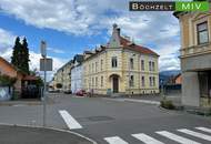 Altbau-Villa mit prunkvoller Fassade in Knittelfeld zur Sanierung mit Garten und Parkplatzmöglichkeiten