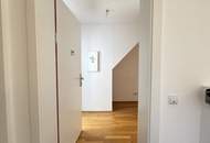 ***Moderne 2-Zimmer-Dachgeschosswohnung mit zwei Balkonen in Ruhelage nahe U1***