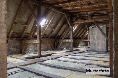 +++ 2-Zimmer-Erdgeschosswohnung mit Garten und Stellplatz +++