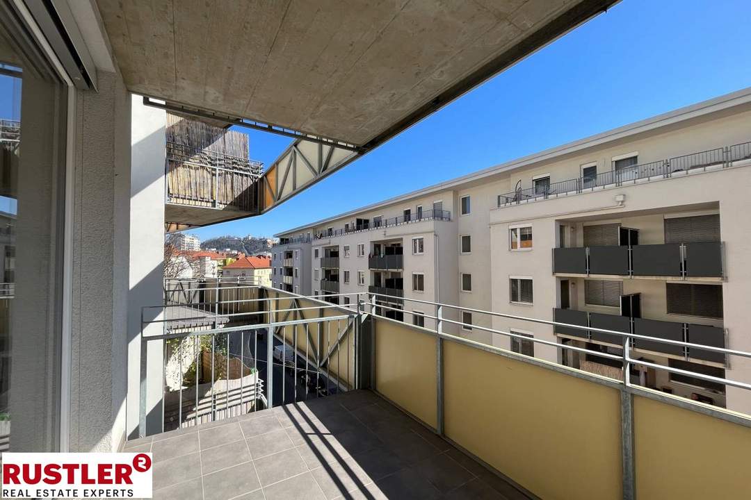 Gut geschnittene 2-Zimmer-Wohnung mit Balkon &amp; niedrigen Heizkosten