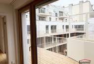 Mitten in der Stadt / zum Innenhof ausgerichtet / 2 Zimmer / Balkon!