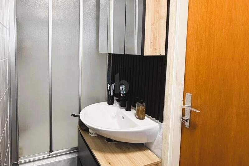 BUNGALOW MIT GROSSEM GARTEN UND POOL - RUHELAGE, Haus-kauf, 149.000,€, 2491 Eisenstadt-Umgebung