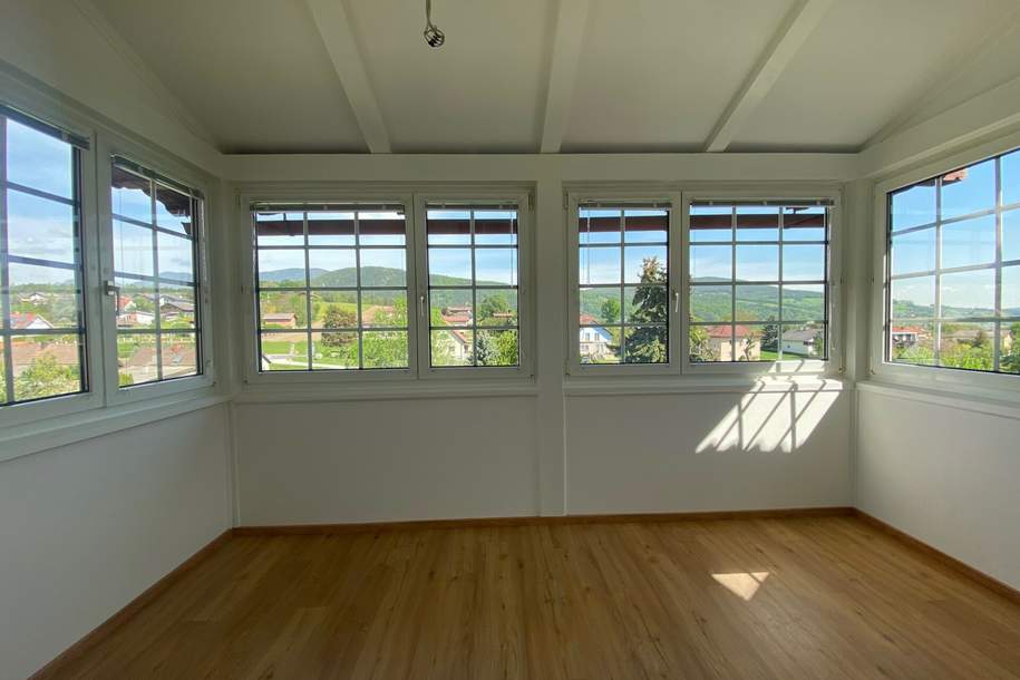 Familienwohnung mit toller Aussicht! Miete inkl. Betriebskosten und Heizungsanteil!, Wohnung-miete, 924,50,€, 2640 Neunkirchen