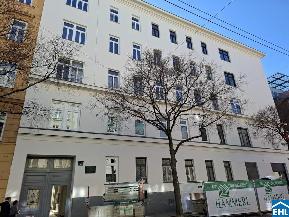 Renovierungsbedürftige Altbauwohnung mit klassischem Charme