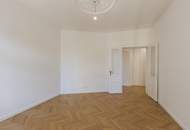 Laurentiusplatz - Erstbezug nach Generalsanierung, zentraler 5 Zimmer Altbau
