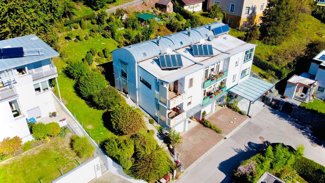 Ihr 'Stilvolles Reihenhaus' in Bestlage – Panorama genießen, Stadtleben erleben