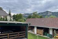 Liegenschaft mit 2 Wohnhäusern und Wirtschaftsgebäuden in Ruhelage