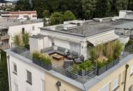 Exklusive Dachgeschoss-Maisonette mit supergroßer Terrasse und wunderbarem Fernblick & Tiefgaragenparkplatz