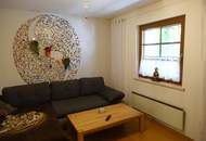 Geräumiges Einfamilienhaus, vollunterkellert, mit sehr schönem Garten!