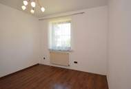 Bungalow mit Eigengarten in ruhiger Siedlungslage