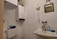 Geschäfts- und Wohnhaus in zentraler Güssinger Lage