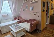 Dachgeschoßwohnung mit Extravaganz und Zentrums- bzw. LKH-Korneuburg-Nähe