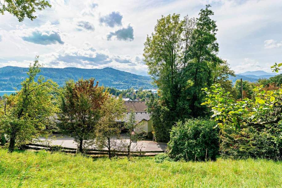 Sonniges Hanggrundstück mit Südausrichtung und Ausblick auf Berge und See, Grund und Boden-kauf, 280.000,€, 9201 Klagenfurt Land