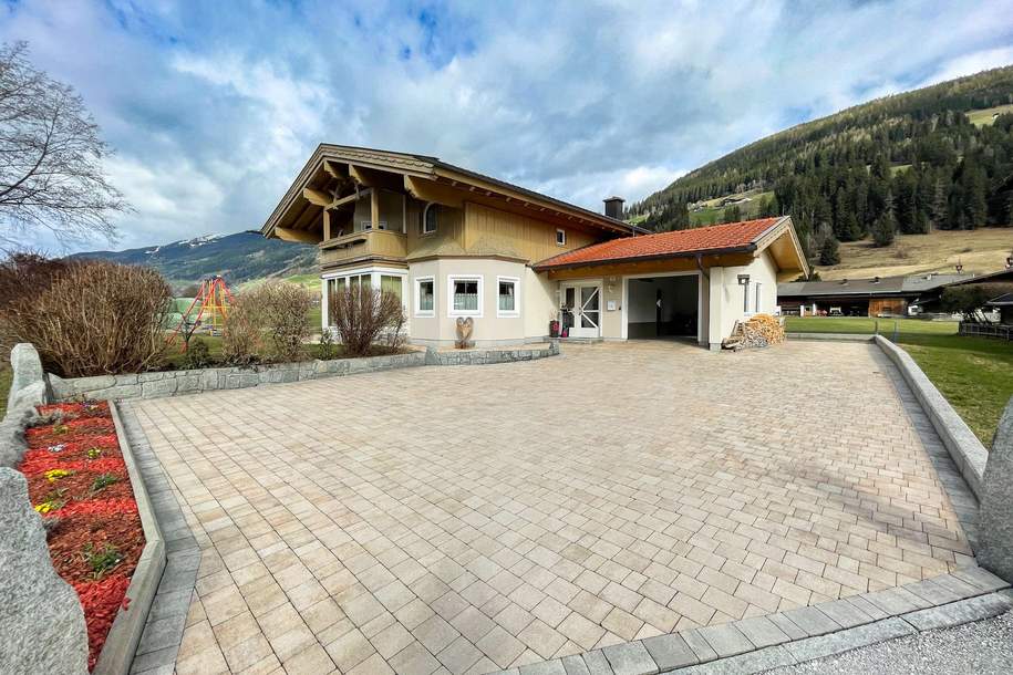 Bramberg am Wildkogel: Einziehen &amp; Wohlfühlen – Wohnhaus mit Gartenparadies in Naturlage, Haus-miete, 2.100,00,€, 5733 Zell am See