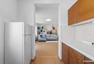 Moderne 1-Zi DG Wohnung mit Terrasse in 1140 Wien – vollrenoviert!