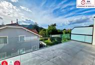 Between Calm and Clarity-Ein Reihenhaus, das Licht und Stille in Balance bringt