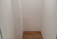 Helle 3-Zimmer-Wohnung im 4.OG mit Loggia und Top-Anbindung in der Perfektastraße ~ Erstbezug
