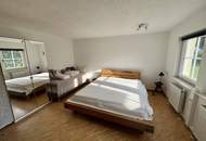 ANWESEN in der HINTERBRÜHL: Traumhaft gelegenes Haus in TOP LAGE mit Weitblick ins Grüne