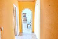 3 Zimmer. Verglaste Loggia. Grünblick