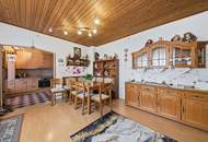 Familienfreundliches Haus mit Nebengebäude und Garage in Zwentendorf!