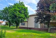 GROSSER EBENER GARTEN MIT TEILSANIERTEM HAUS MIT 2 WOHNEINHEITEN NAHE WIEN