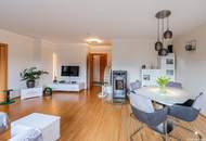 Großzügige Dachgeschoßwohnung mit 5 Zimmern, traumhafte Dachterrasse und Loggia.