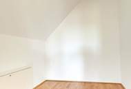 Großzügige DG-Wohnung nahe Hugo Wolf Park