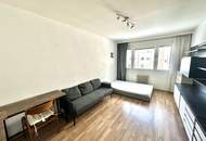 Große, helle 3-Zimmer-Wohnung mit sonniger Loggia in ruhiger Innenhoflage