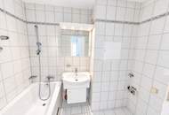 Sanierte 4-5 Zimmer Wohnung mit Loggia