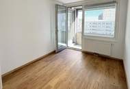 Traumlage bei der UNO-City – moderne Wohnung mit Loggia