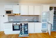 Moderne Dachgeschosswohnung, klimatisiert und gut geschnitten