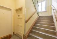 Tulpengasse - Toplage hinter Rathaus (10 Minuten fußläufig zur Hauptuni), hofseitiger 2 Zimmer Neubau