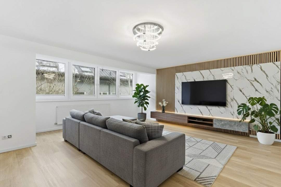 Doppelhaushälfte in begehrter Lage in Mentlberg – Raum für Familie &amp; Ideen