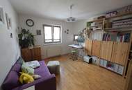 Moderne 4-Zimmer-Wohnung mit Wintergarten