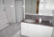 SEHR GEPFLEGTES 4-ZIMMER APARTMENT IN GRÜNRUHELAGE