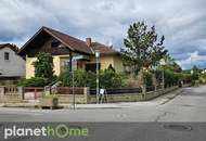 Eckgrundstück mit Familienhaus