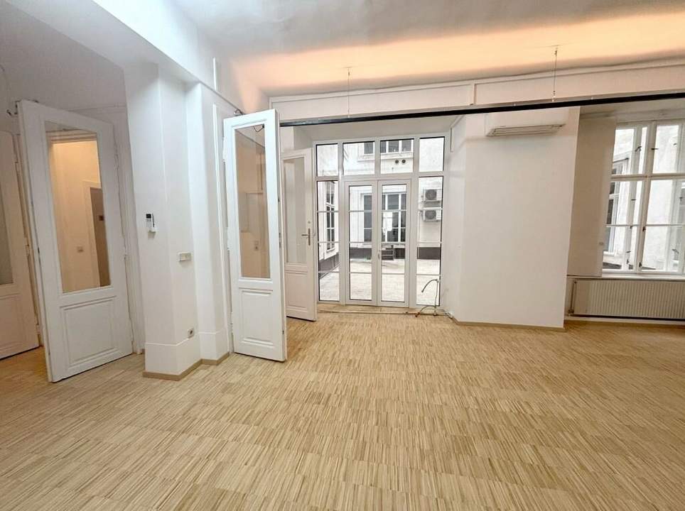 Provisionsfrei für den Mieter! Klimatisiertes Loftiges Büro 160qm Belle Etage , elegant neu saniert!