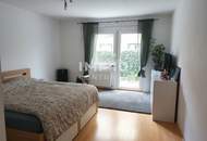 GARCONNIERE NAHE LKH MIT TERRASSE + PARKPLATZ UM € 620,--
