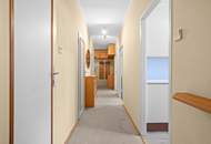 "Dachgeschoss- nahe Traisenpark- 3 Zimmer -Loggia"