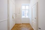 Das Stadtleben in Ruhe genießen: Stil-Altbauwohnung in lebendiger Lage an der Grenze 7./8. Bezirk