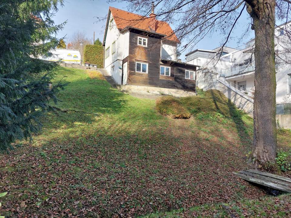 Baugrund in Grünruhelage in Gablitz zum Bestpreis- Sommerhaus im Bestand inklusive!