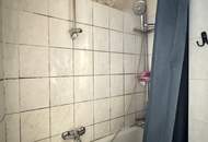 ***Charmanter 3-Zimmer-Altbau in Toplage***