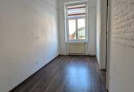 Top 11 - Günstige 2,5-Zimmer-Altbau Wohnung mit guter Raumaufteilung – **ANFRAGEN NUR ÜBER DAS KONTAKTFORMULAR**