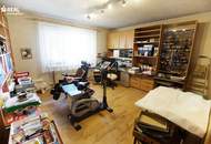 7321 Lackendorf: Ruhelage! Teilsaniertes und bezugsfertiges Einfamilienhaus mit Garage und großem Garten!