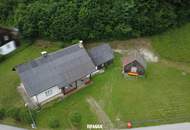 Einfamilienhaus mit großem Grundstück in naturnaher Lage von Schwarzenbach